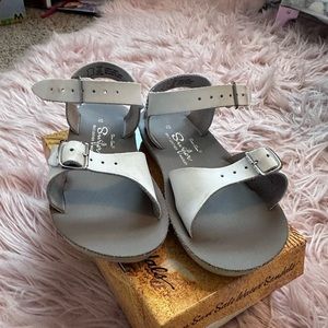 Size 12 white SunSans EUC